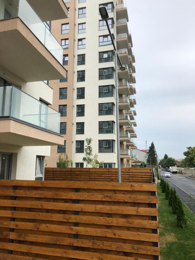 Fancy Penthouse Studio With Lakeview W10 Букурещ Екстериор снимка