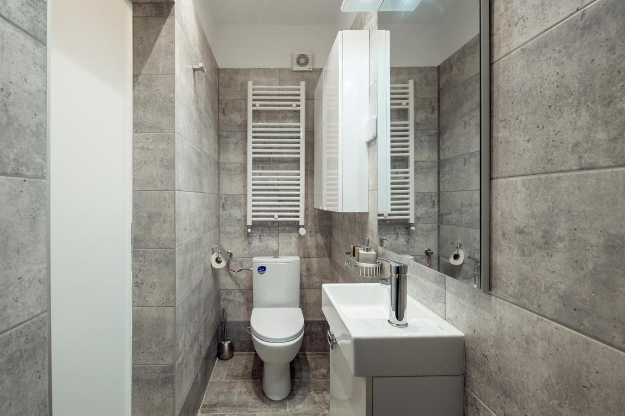 Fancy Penthouse Studio With Lakeview W10 Букурещ Екстериор снимка