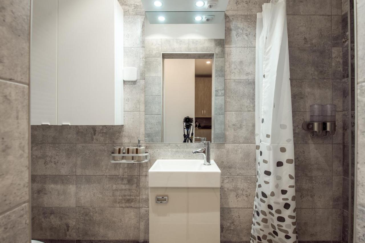 Fancy Penthouse Studio With Lakeview W10 Букурещ Екстериор снимка